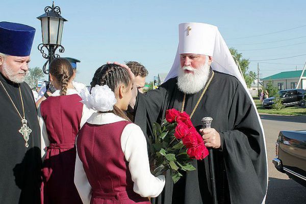 встреча митрополита Оренбургского и Саракташского Валентина