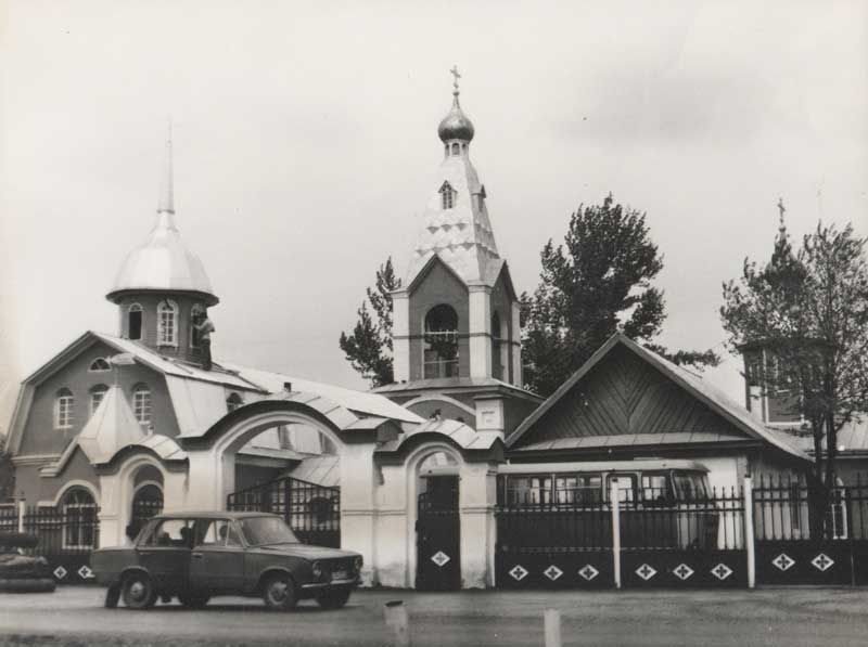 1993 г., вид со стороны ул. Пушкина