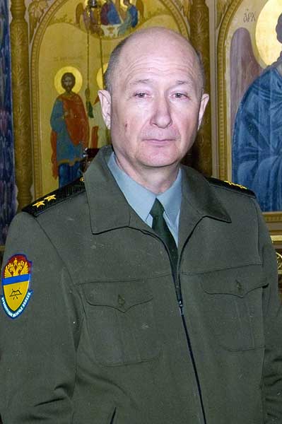 Казачий генерал Владимир Романов в Свято-Троицком соборе