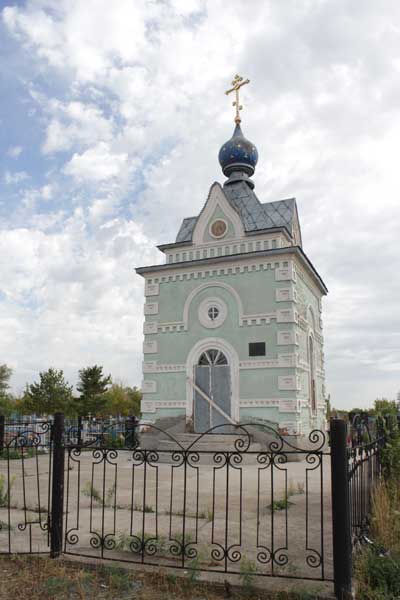 Кладбищенская часовня в Чебеньках